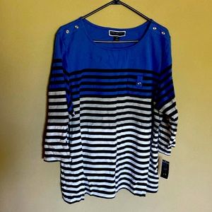 Karen Scott tunic.  Size 2 X